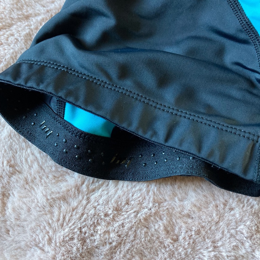 Beroy padded bike shorts - Picture 5 of 5